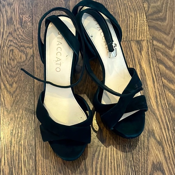 Staccato Women's Black Strappy Sandals - Picture 1 of 4
